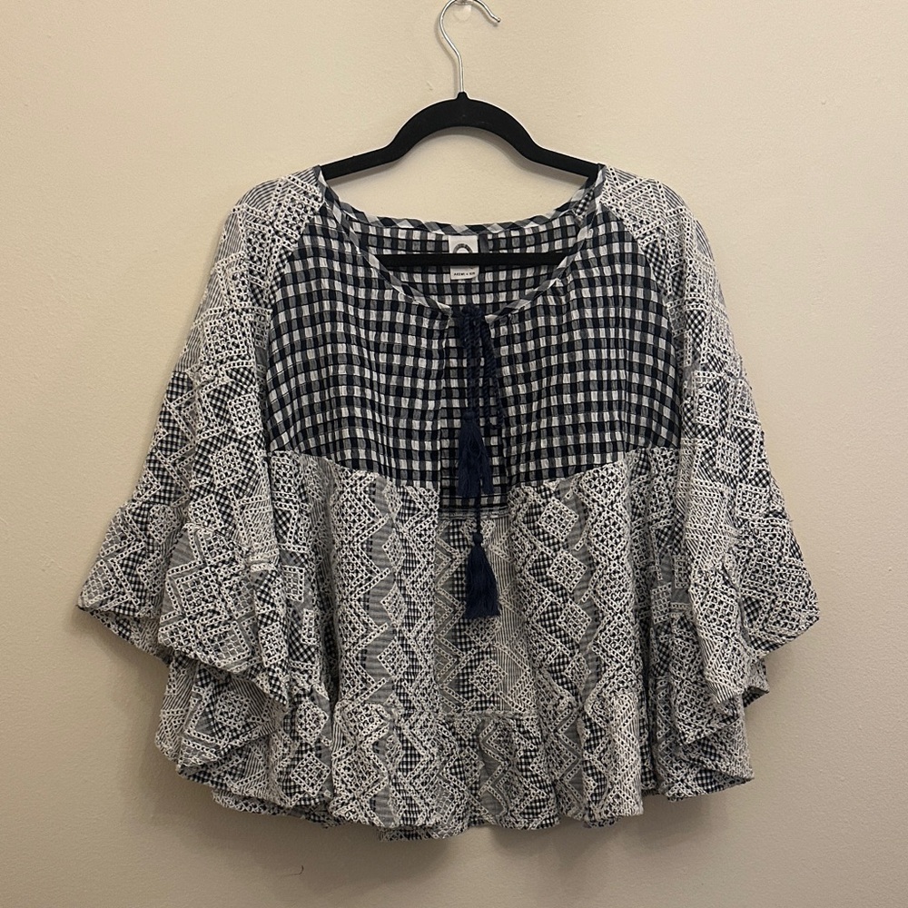 Akemi +‎ Kin Anthropologie Gingham OS Kimono Black and White